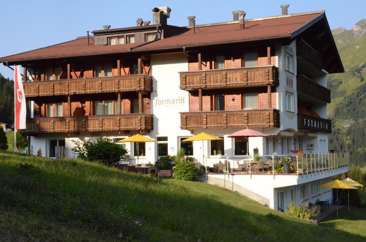 Hotel Restaurant Formarin Oberlech Extérieur photo