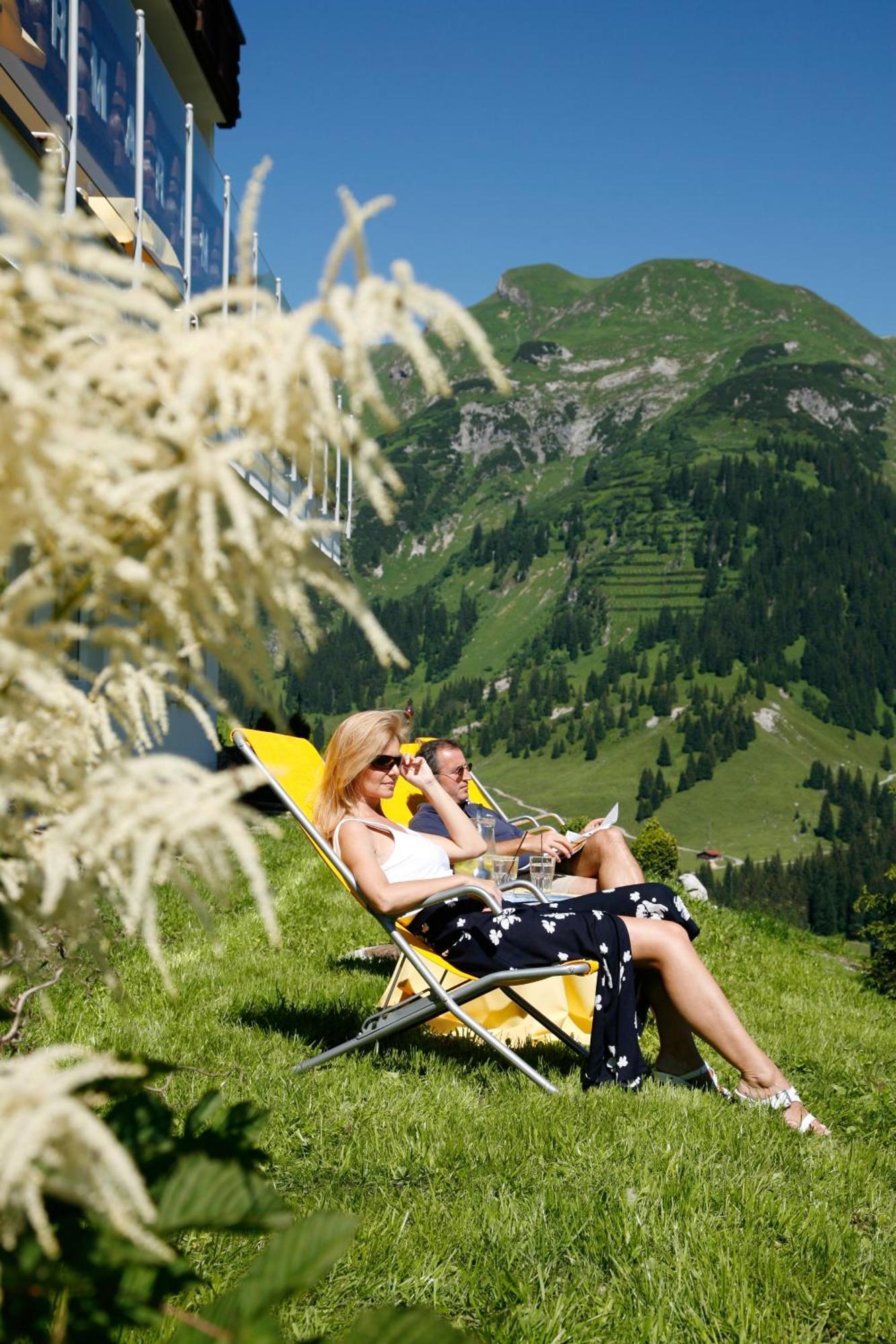 Hotel Restaurant Formarin Oberlech Extérieur photo