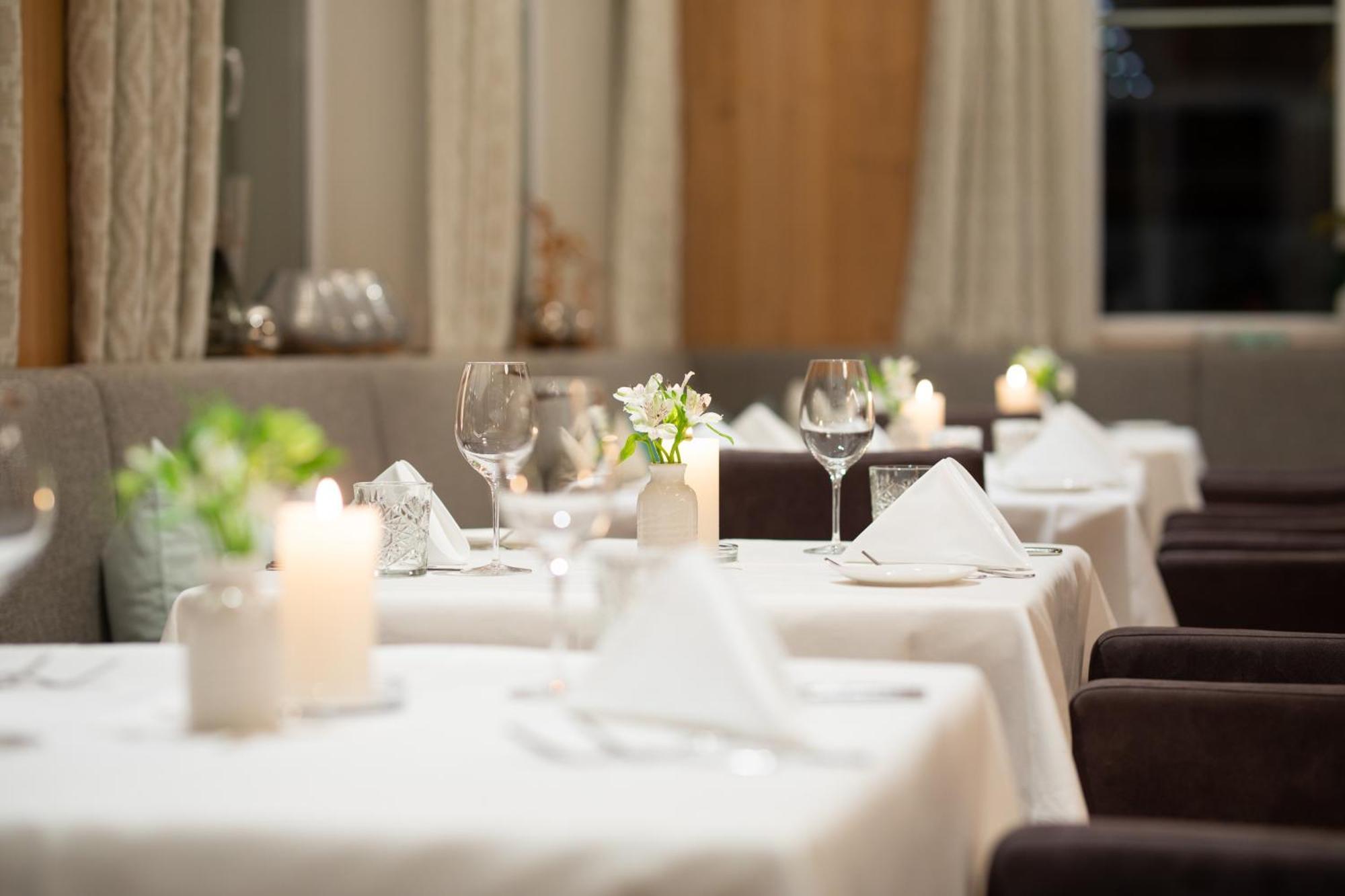 Hotel Restaurant Formarin Oberlech Extérieur photo